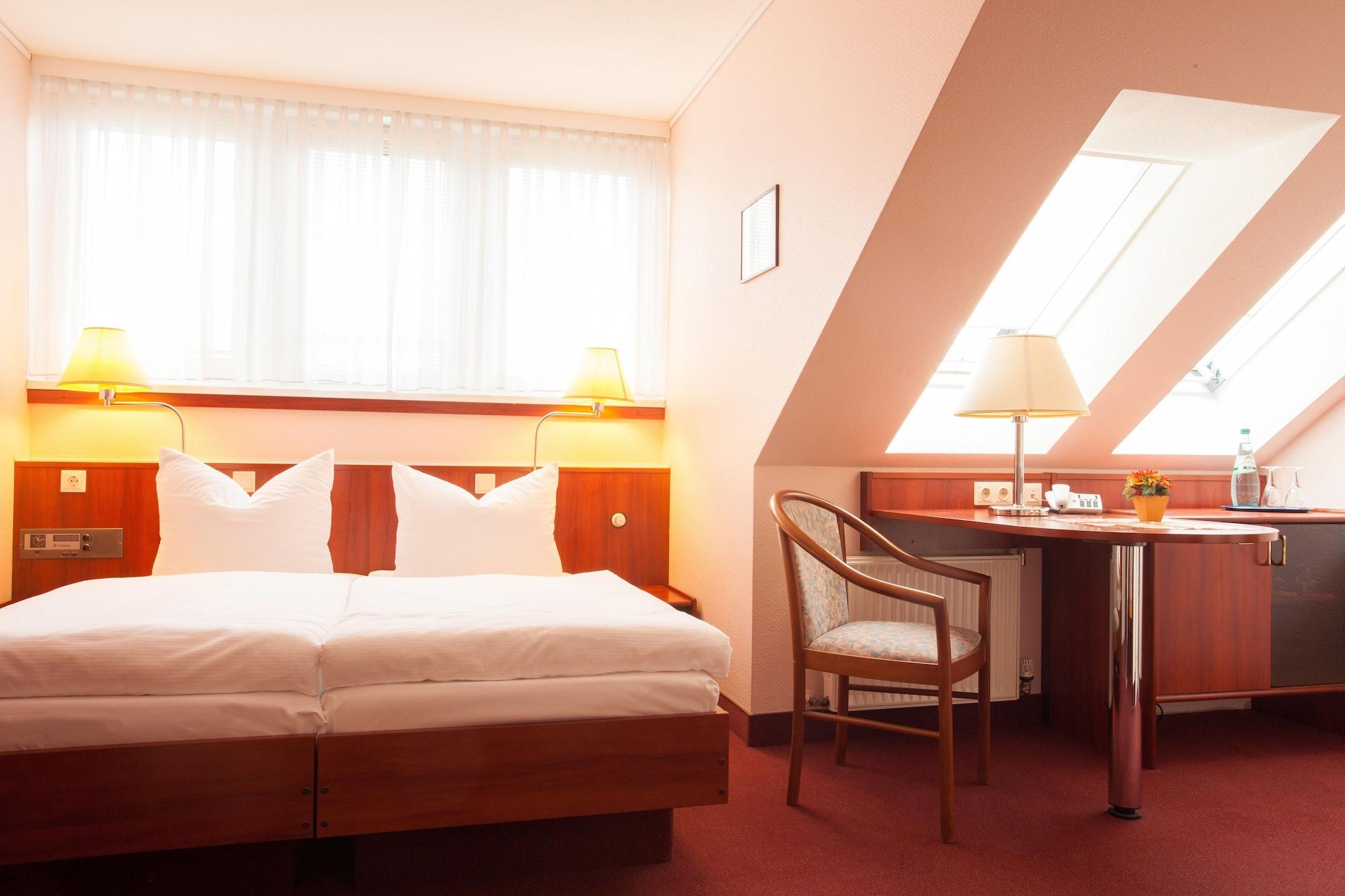 ברלין Hotel Kastanienhof מראה חיצוני תמונה