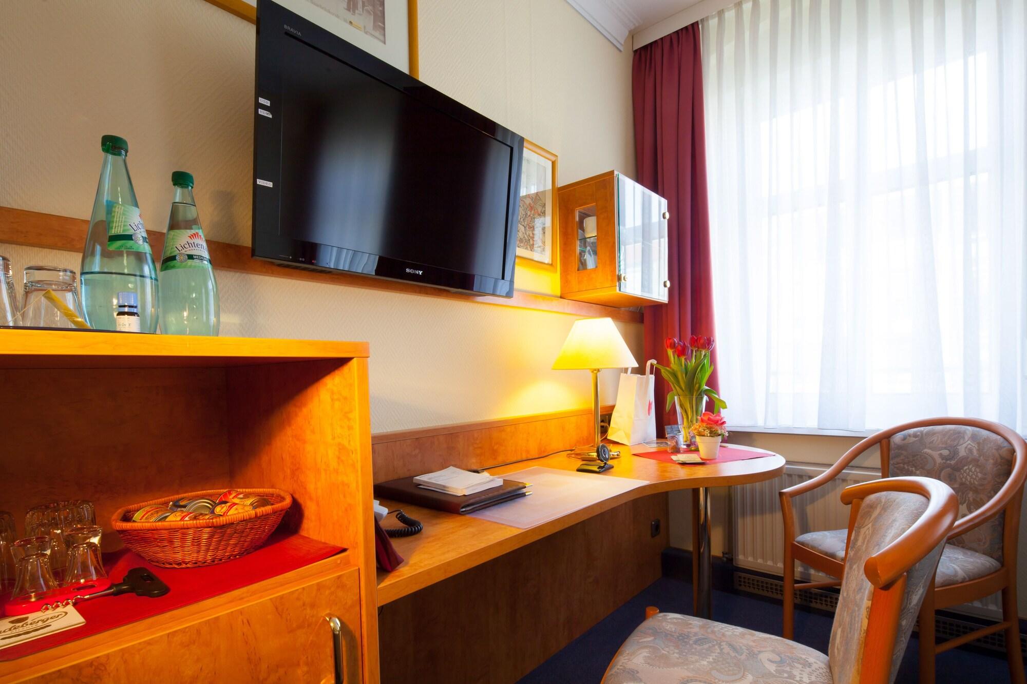 ברלין Hotel Kastanienhof מראה חיצוני תמונה