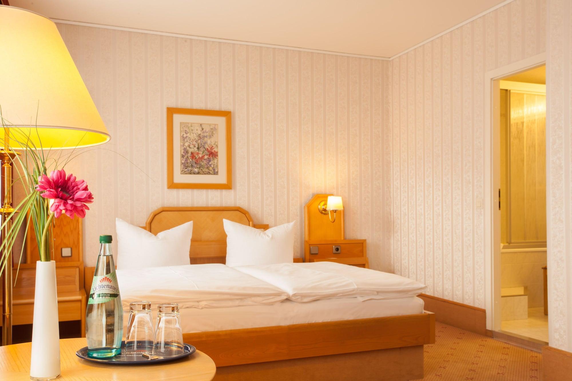 ברלין Hotel Kastanienhof מראה חיצוני תמונה
