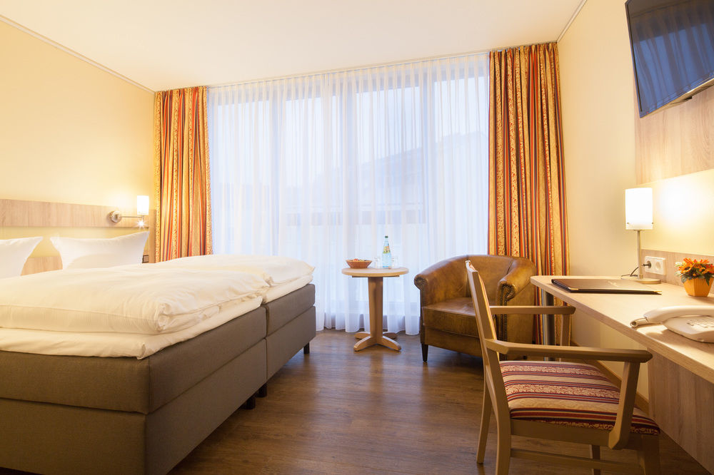 ברלין Hotel Kastanienhof מראה חיצוני תמונה